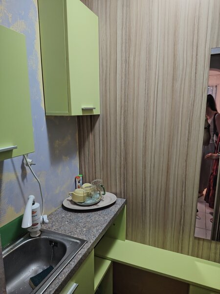Eroii Revolutiei, garsoniera langa metrou,